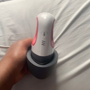 Mini press for t-shirts by Cricut